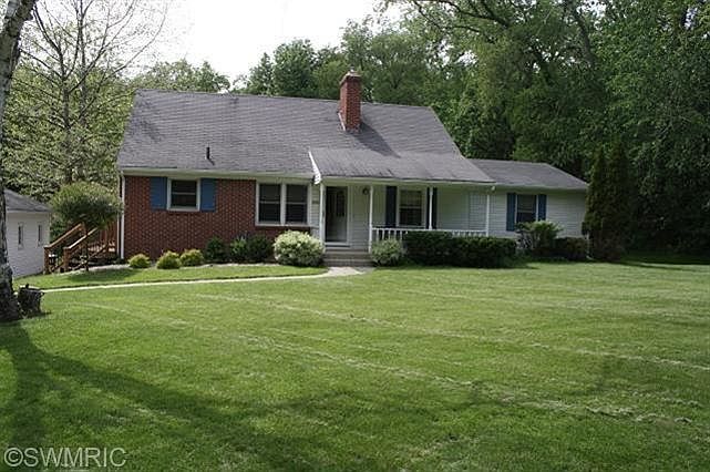 1st image of 3789 Pettis Ave NE