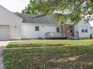 308 G Ave, Grundy Center, IA 50638