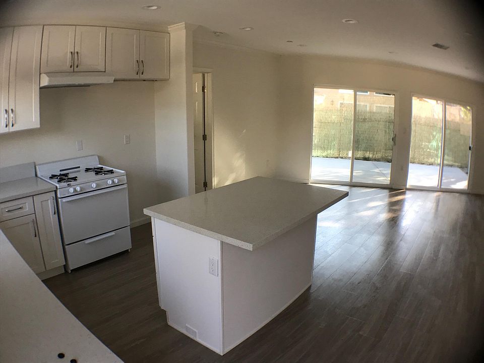 1st image of 5702 Jamieson Ave