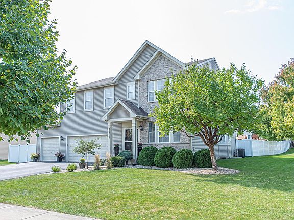 3rd image of 25219 W Government Ln