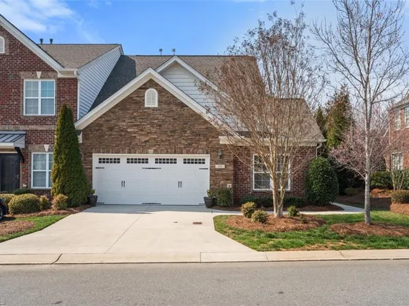 804 Queensbury Dr, Winston Salem, NC 27127