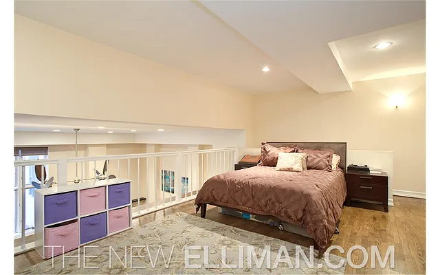 Sold by Douglas Elliman | media 15