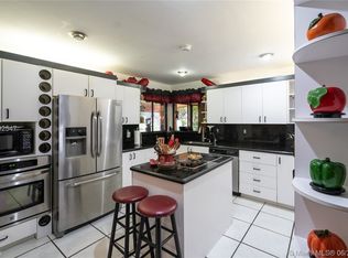 9500 SW 148th Pl, Miami, FL 33196