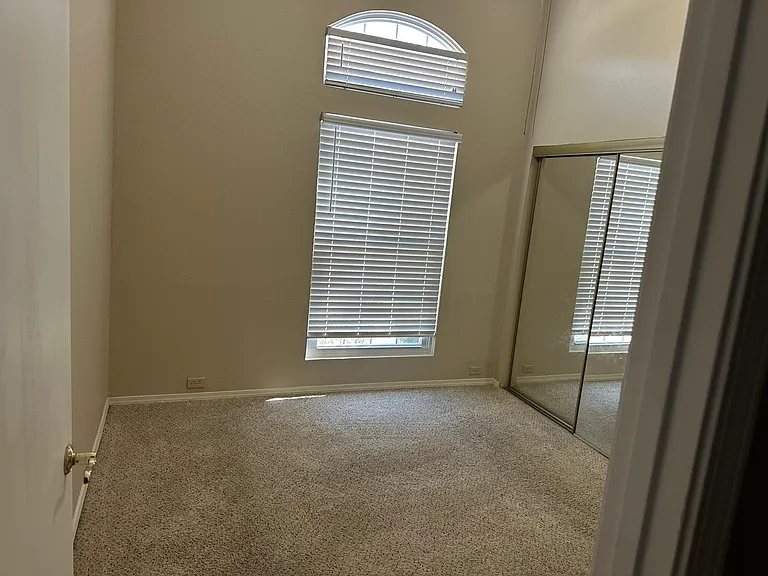 6304 Cupertino Trl — Photo 24