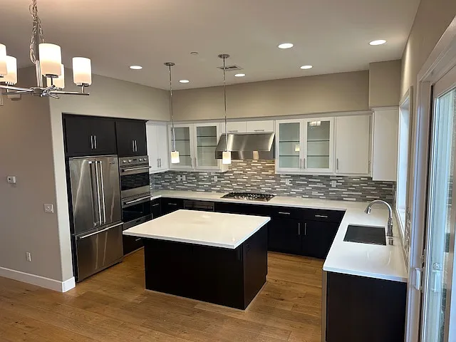 253 Summit Way — Photo 1