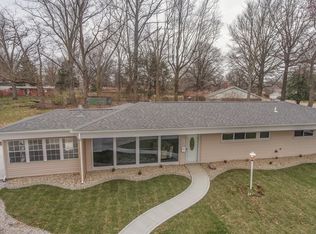 920 N 17th St, Belleville, IL 62226