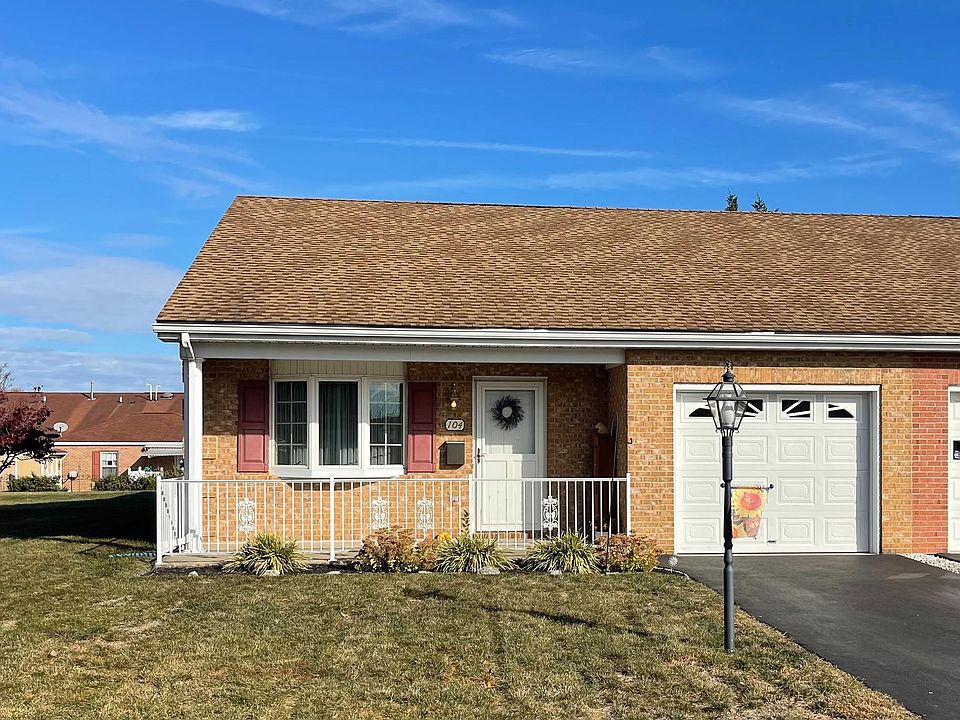 1st image of 104 Sunflower Dr