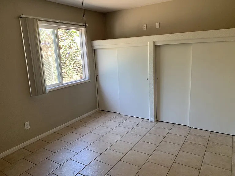 7114 Mohawk St — Photo 12