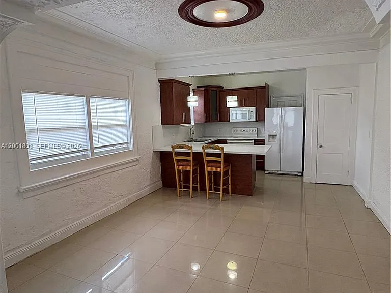 1560 NW 25th Ave — Photo 9