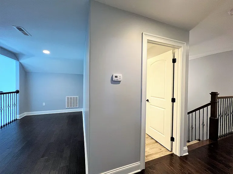 1121 Andalusian Way — Photo 18
