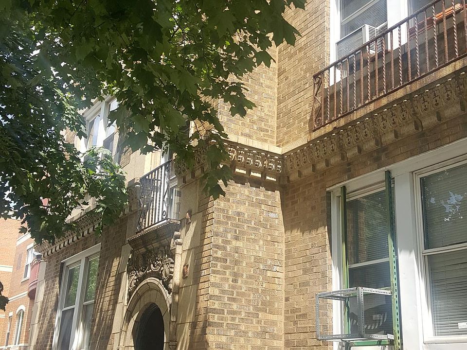 1st image of 6009 N Mozart St #1