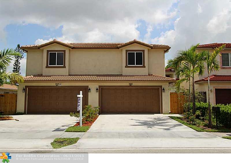1st image of 725 NW 2nd St