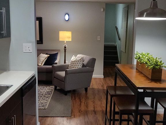 4204 Raspe Ave rear apt