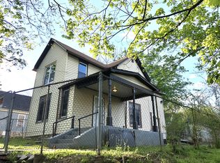 3828 E 11th St, Kansas City, MO 64127