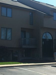 870 Landry Ave UNIT 4, North Attleboro, MA, 02760