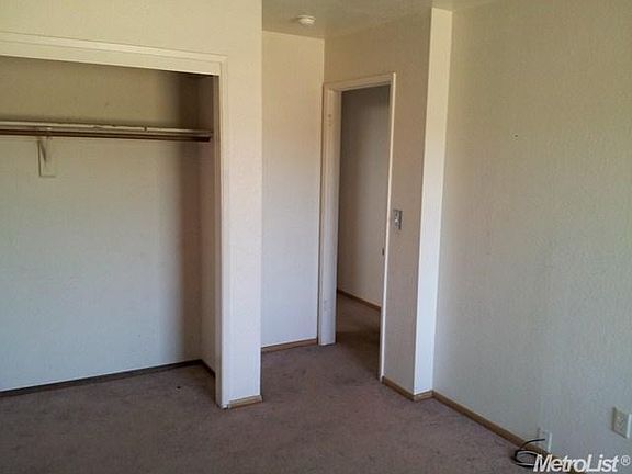 5th image of 4525 Zinfandel Ave