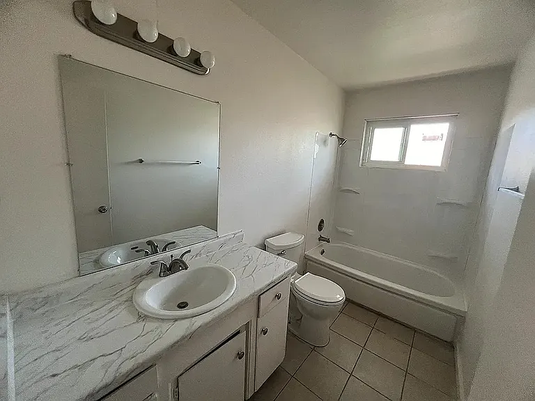 1860 Ethan Way #20 — Photo 7