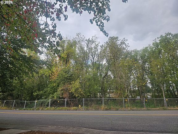 3rd image of NE 53rd St