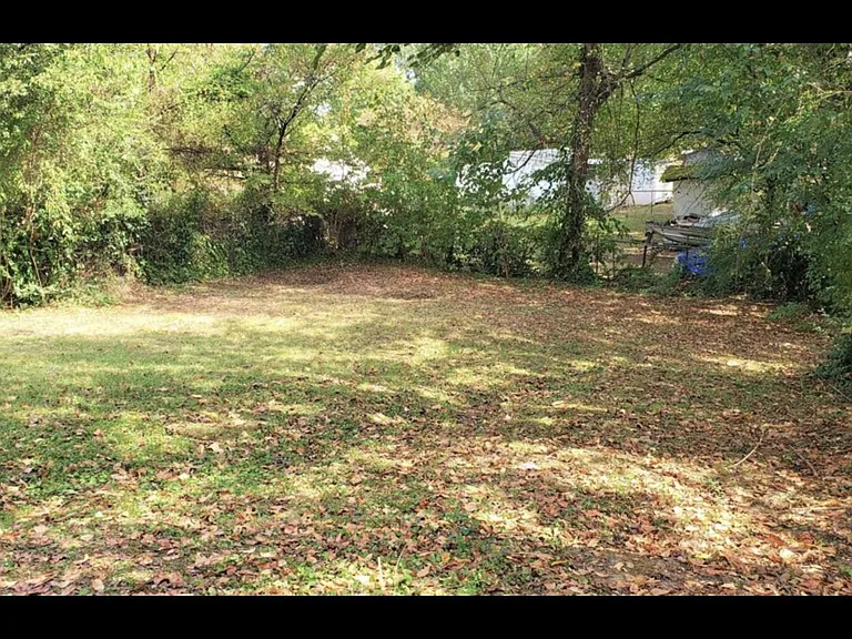 1808 Fay St — Photo 4
