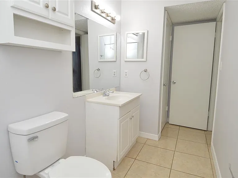 8643 Mallard Reserve Dr #104 — Photo 37