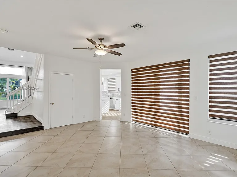 740 Cypress Pointe Dr E — Photo 10