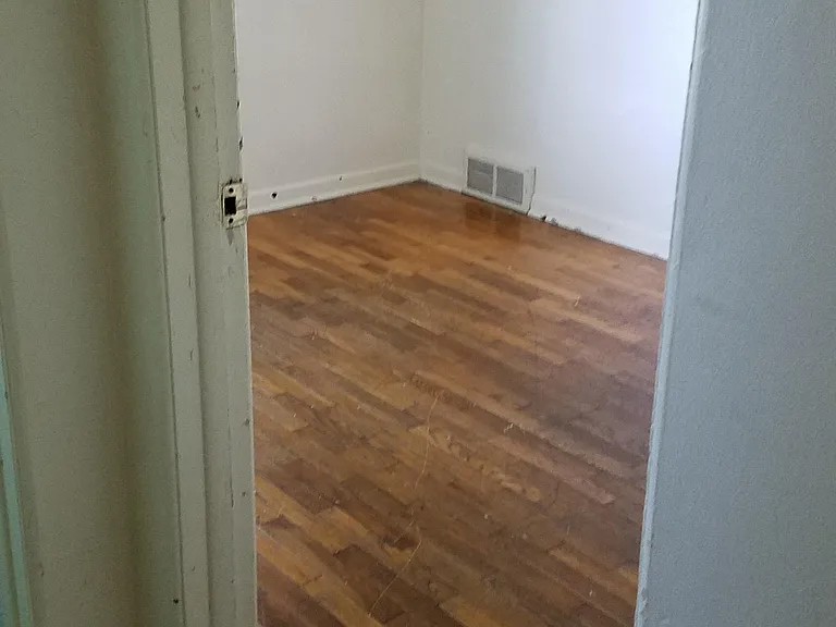 509 N Hagadorn Rd — Photo 12