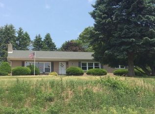 2719 Ridge Rd, Elverson, PA 19520