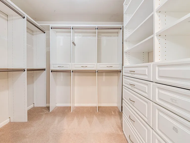 6911 Gentle Oak Dr — Photo 27