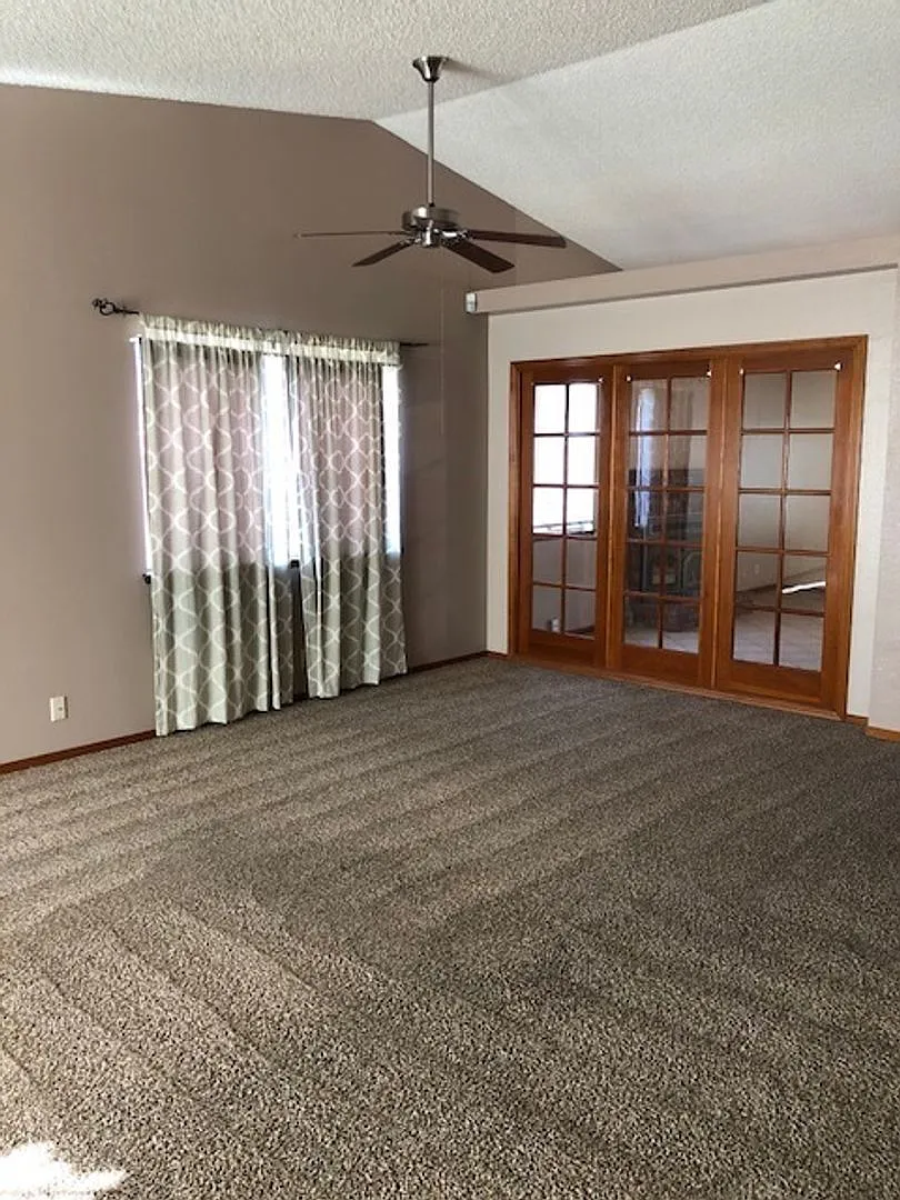 North Hanford Home — Photo 4