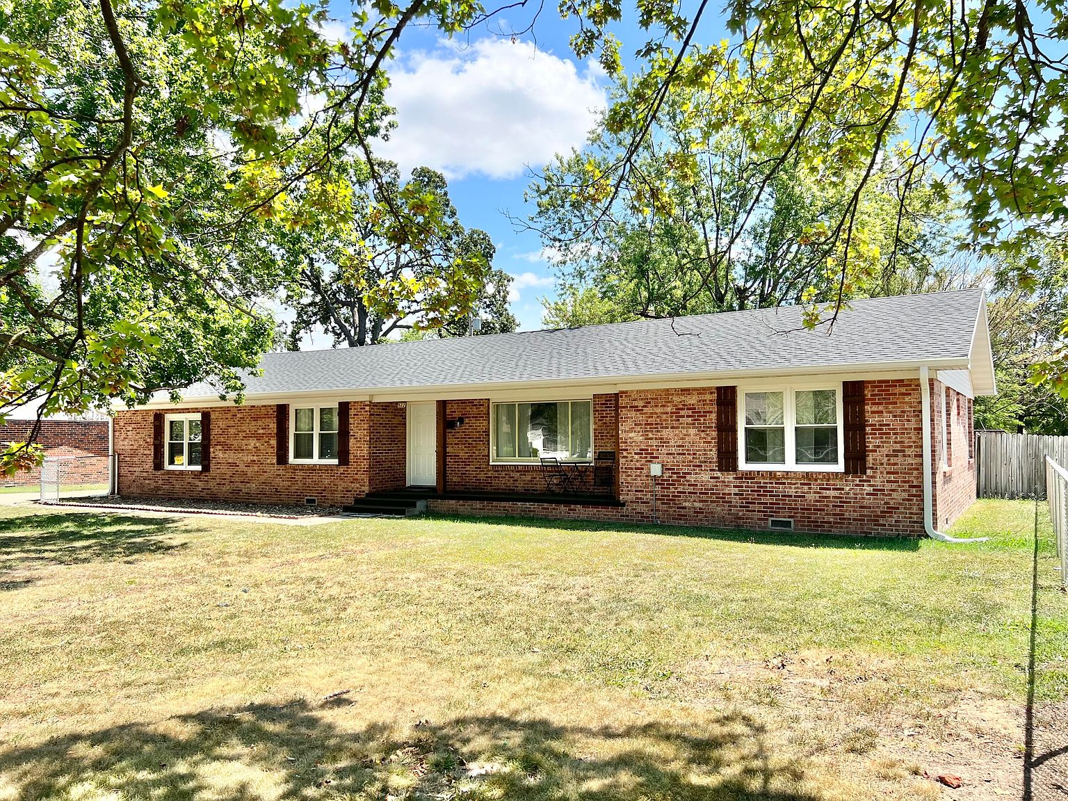 922 South Lillian Avenue, Bolivar, MO 65613 MLS 60249217 Zillow