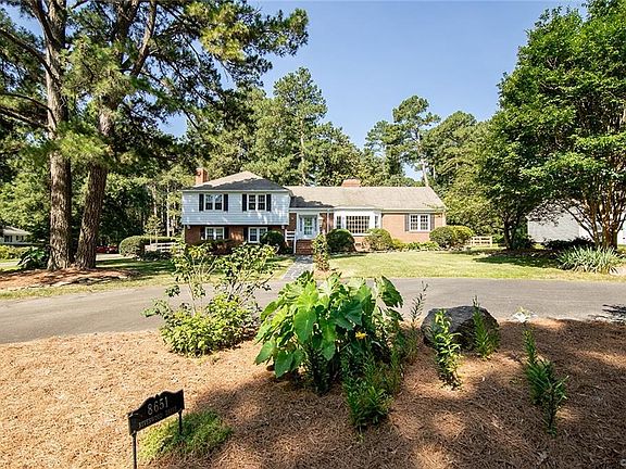 2nd image of 8651 Riverwood Dr