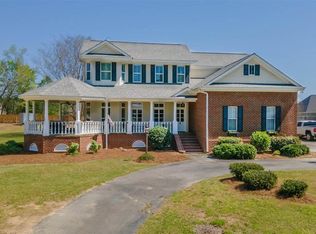 3627 W Forest Lake Dr, Florence, SC 29501