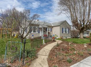 403 E Chestnut St, Cleona, PA 17042