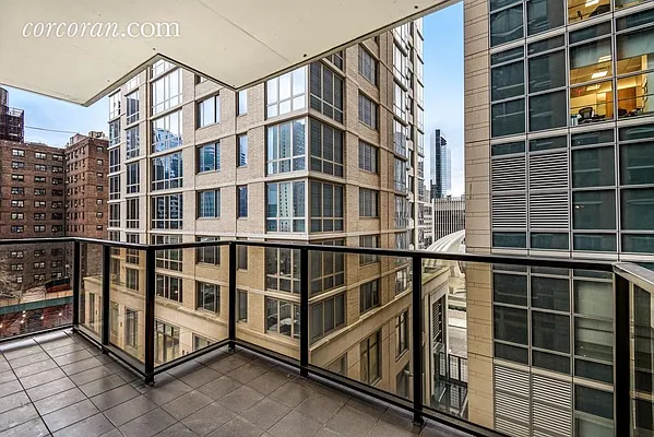Sold by Corcoran | media 32