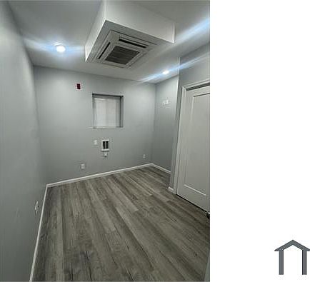 3rd image of 1737 N 23rd St Floor 3