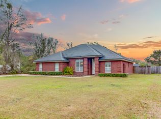 6681 Woodlawn Rd, Macclenny, FL 32063