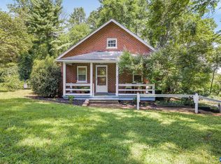 3962 Ivy Rd, Charlottesville, VA 22903