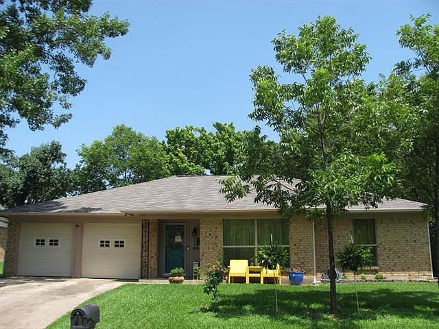 1st image of 833 N Atkerson Ln
