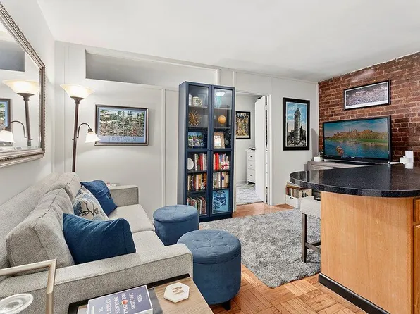 235 East 51st Street image 1 of 8