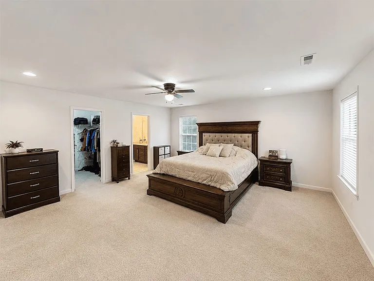 1100 Sarah Freeman Dr — Photo 20
