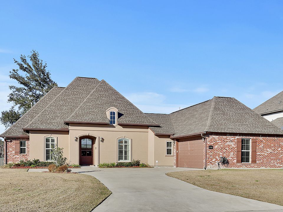 1st image of 37426 Amalfi Dr
