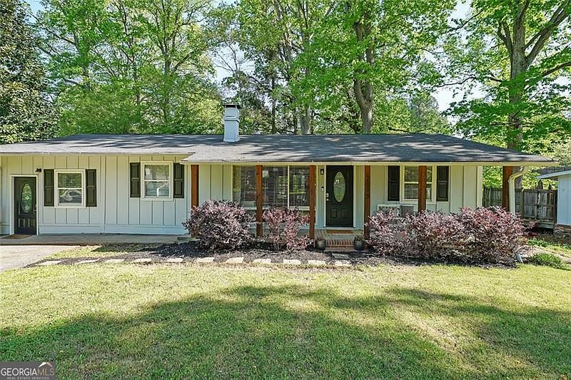 1st image of 2095 Nancy Cir SE
