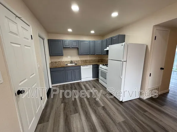 1200 Wayland Ave, Sacramento, CA 95825