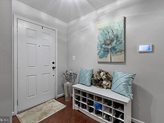 2nd image of 9607 Woodyard Cir