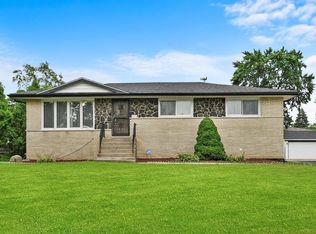 8805 W 85th St, Justice, IL 60458