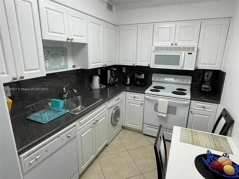2501 S Ocean Dr #1221 — Photo 33