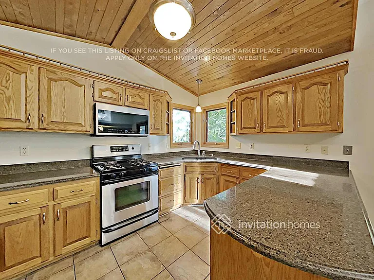 1953 118th Ln NE — Photo 9