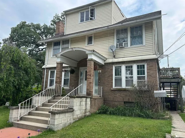 115 E 8th St, Monroe, MI 48161