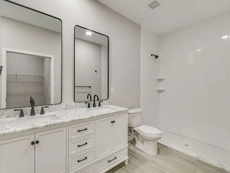 312 NW Baker Rd — Photo 11