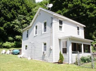 28 West St, Pawling, NY 12564